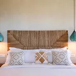 Illume Mykonos *