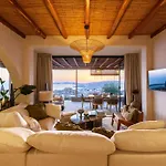 וילה Illume Mykonos Plintri