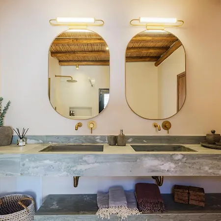 Illume Mykonos Plintri