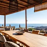 Illume Mykonos Plintri